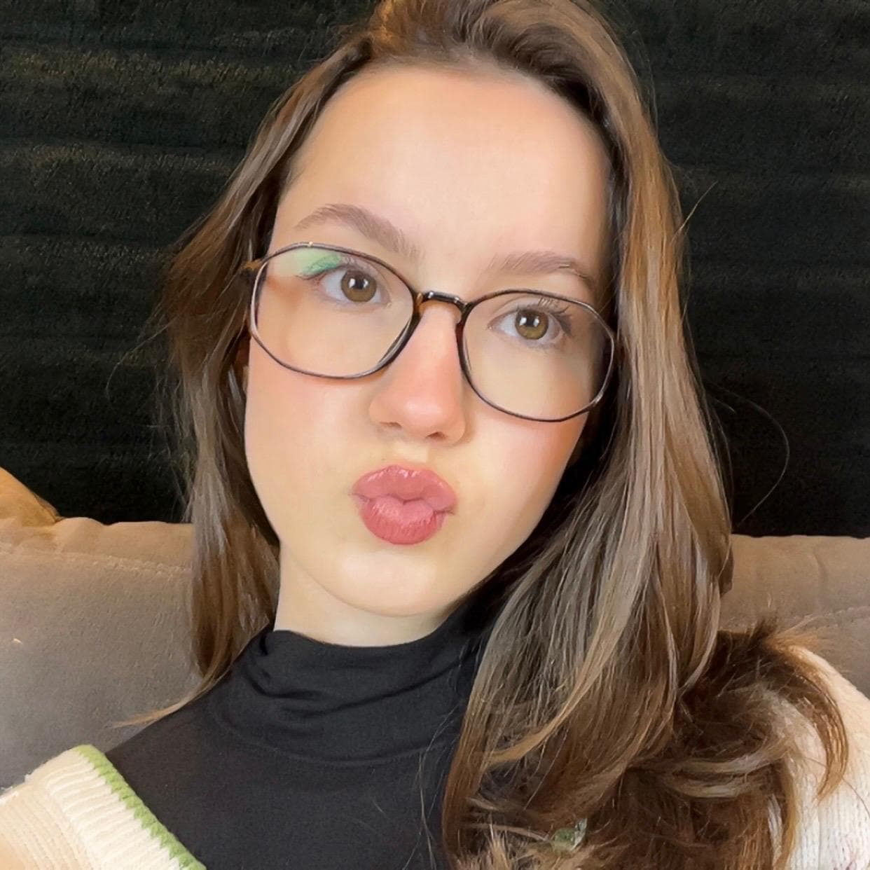 Retrato — Julia Beneduzi